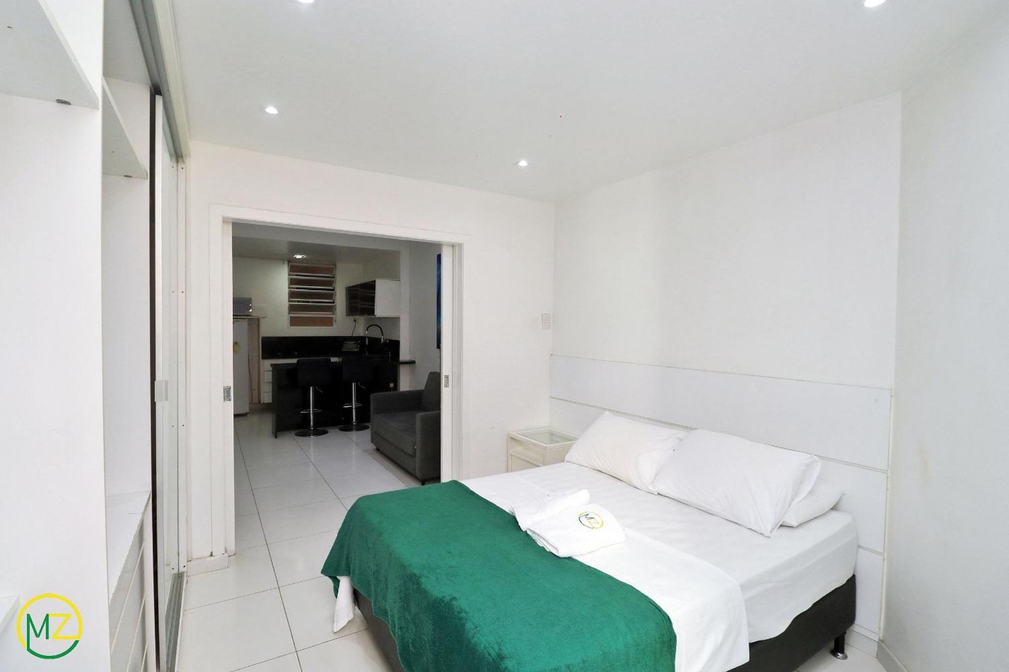Studio Com Vista Lateral Para O Mar Em Copacabana Рио де Жанейро Екстериор снимка