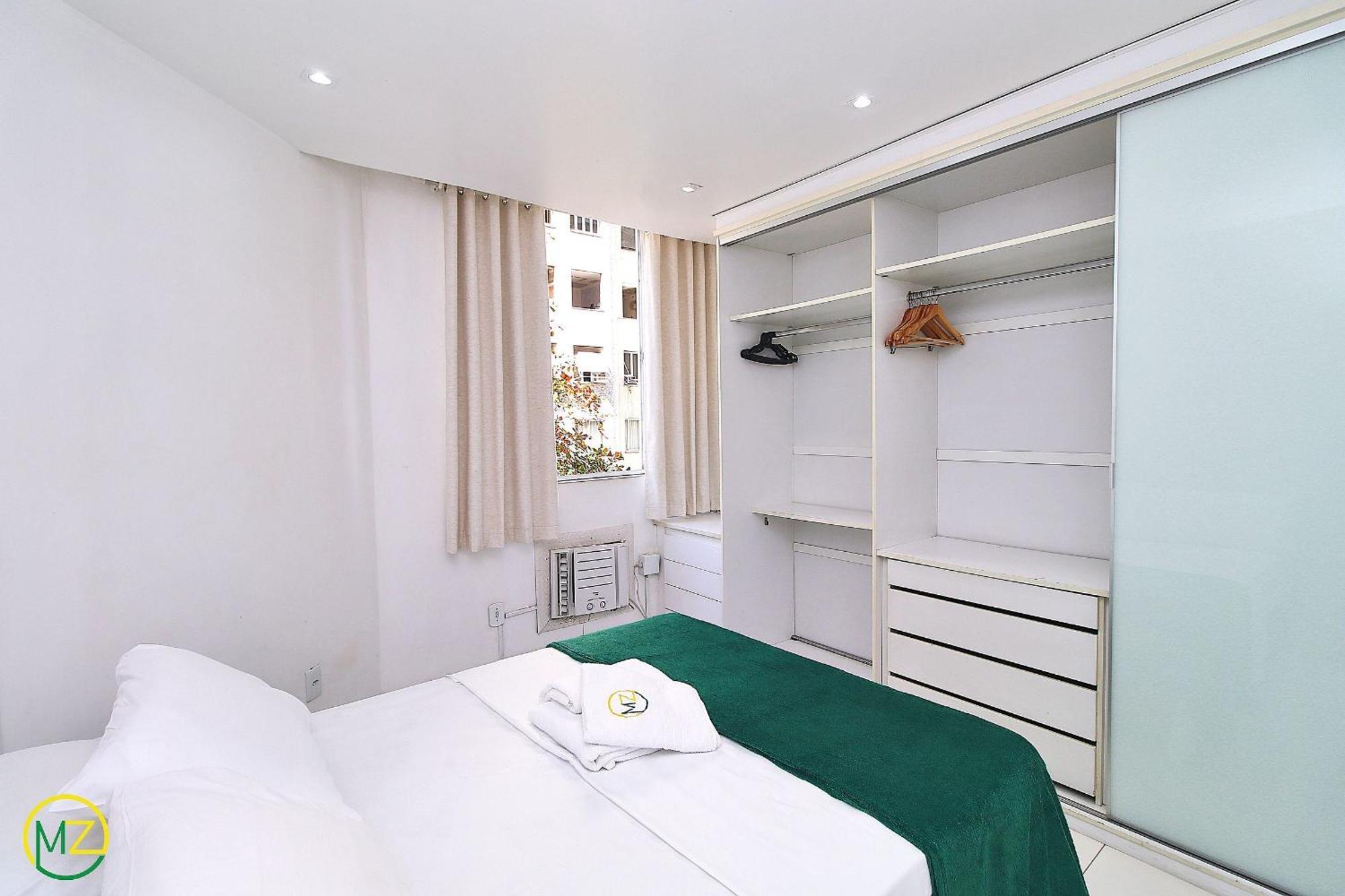 Studio Com Vista Lateral Para O Mar Em Copacabana Рио де Жанейро Екстериор снимка